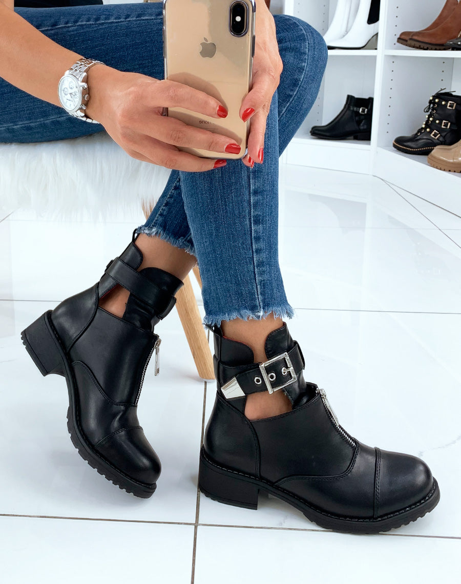 Bottines noires ajourées à sangle