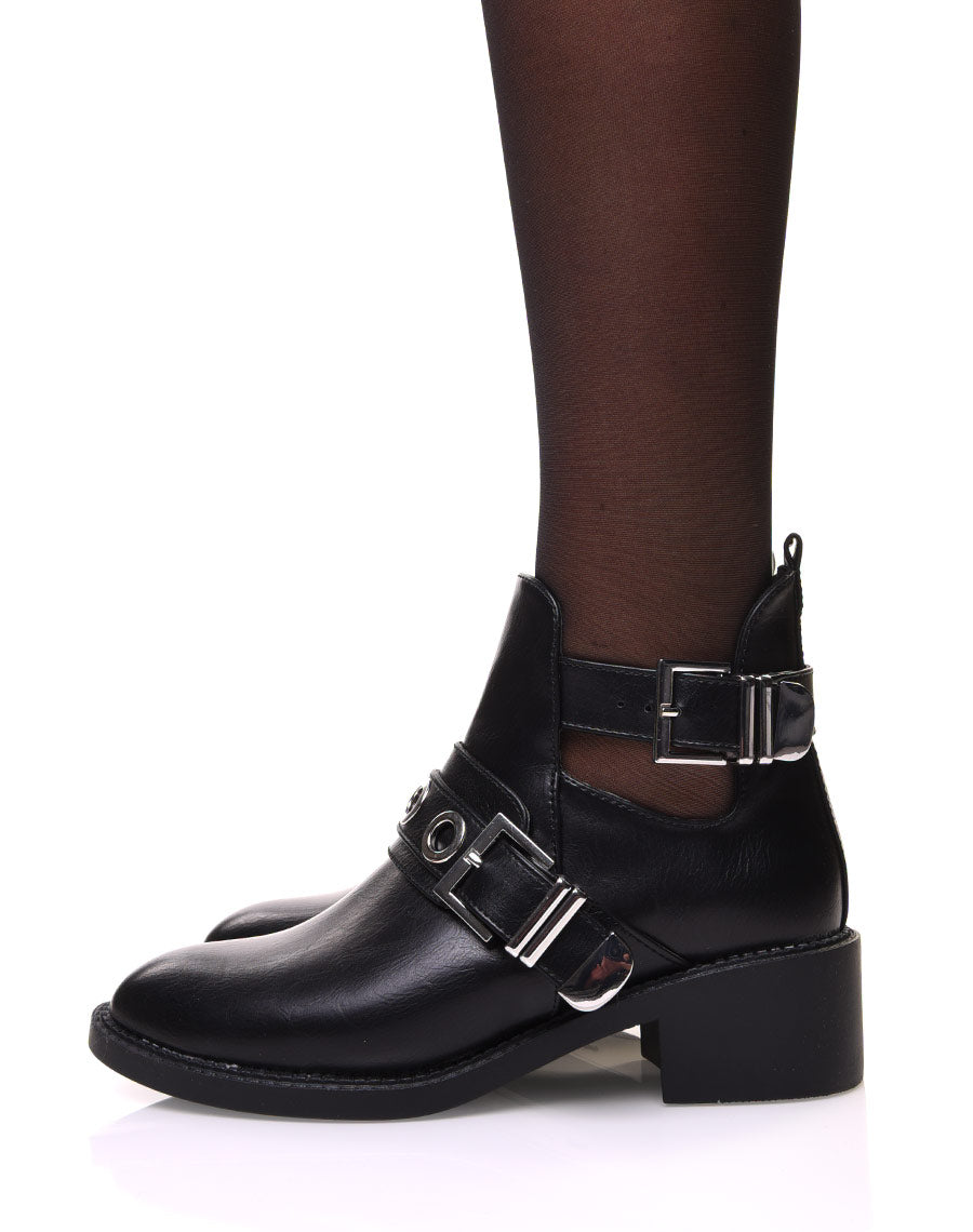 Bottines noires ajourées à sangle décorative
