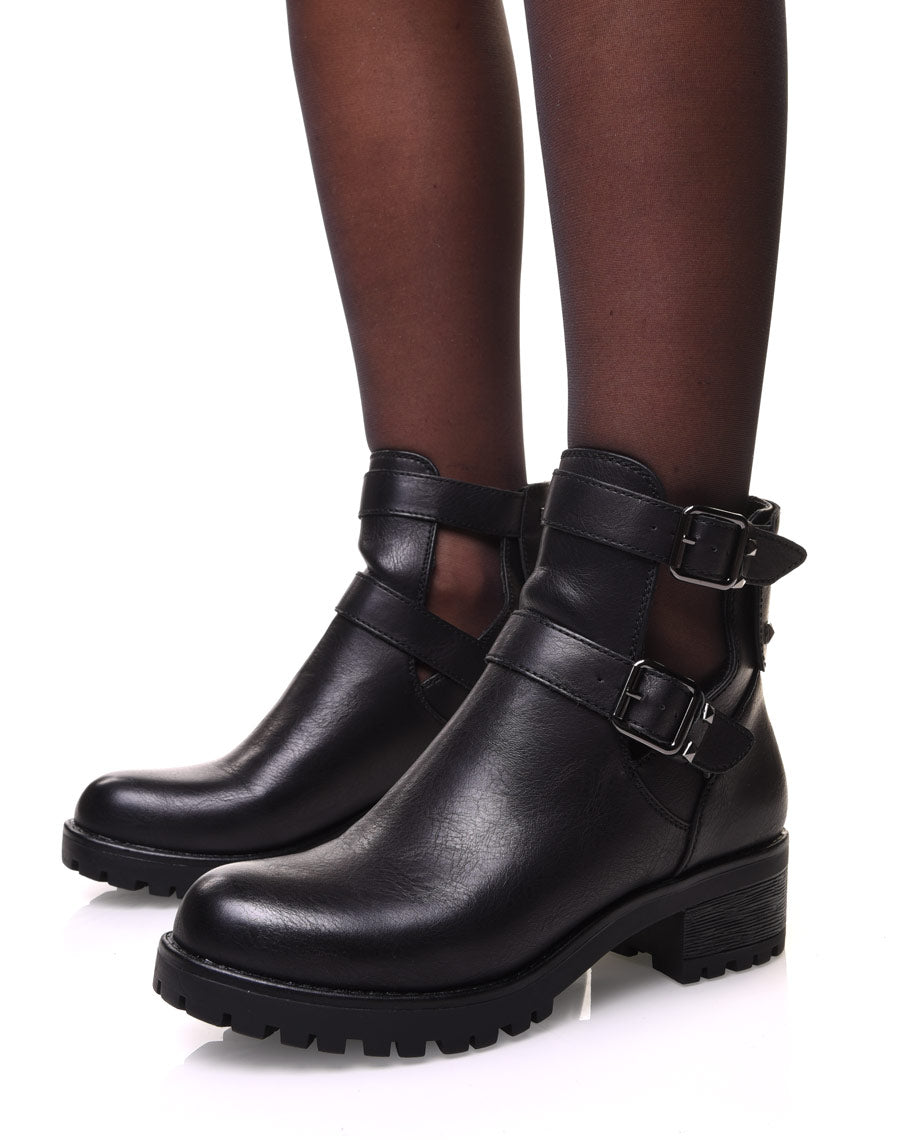 Bottines noires ajourées à sangles