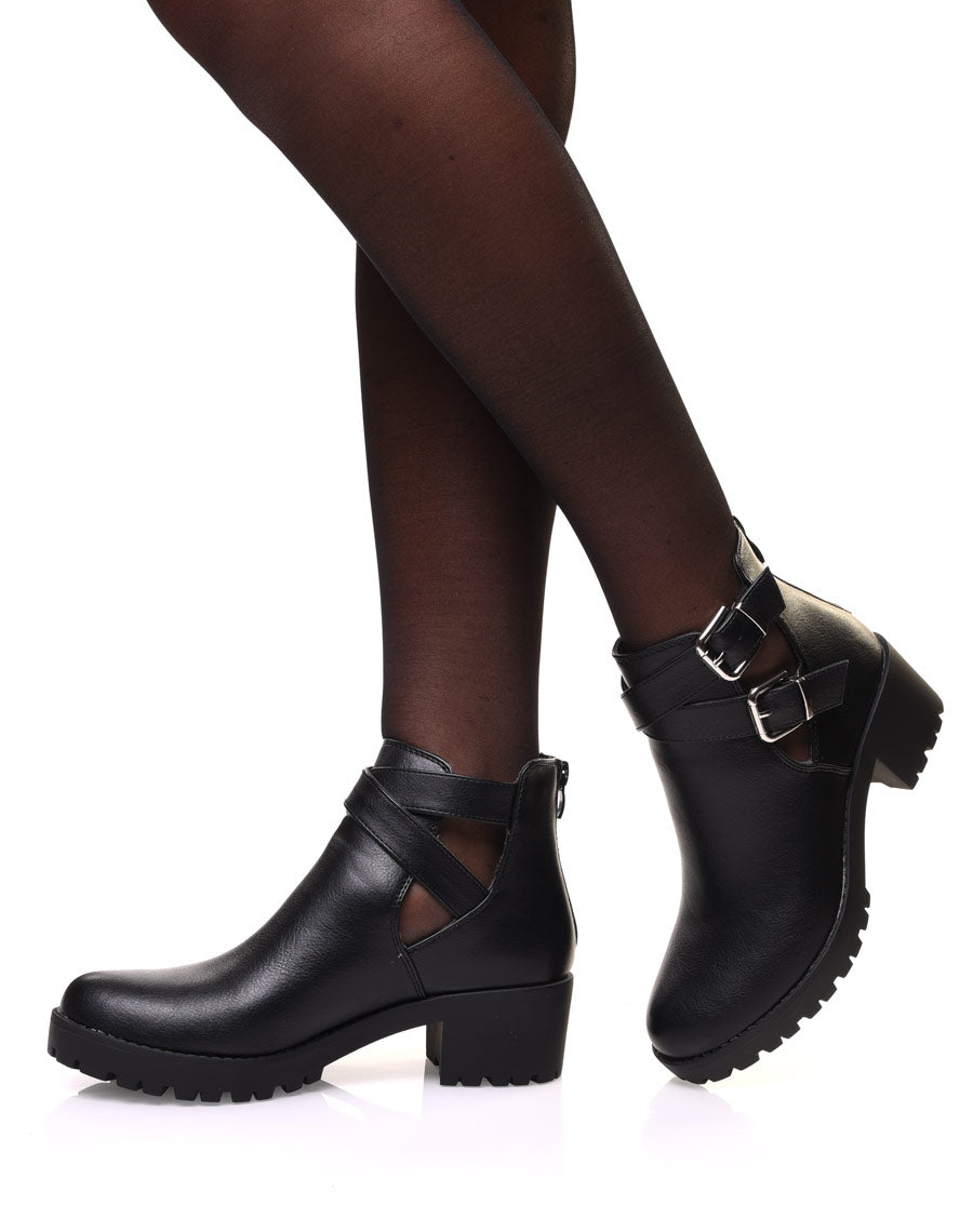 Bottines noires ajourées à talon et semelle crantée