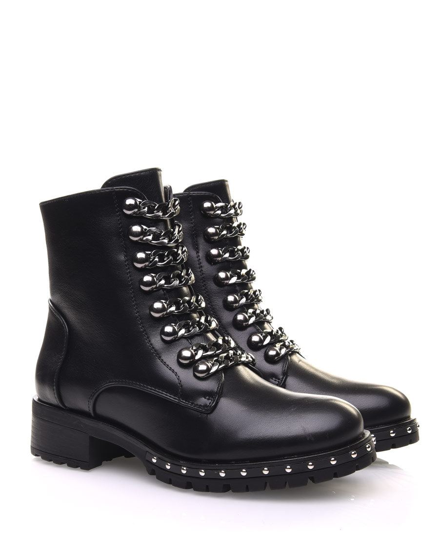 Bottines noires avec chaines