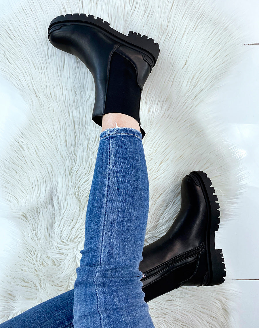 Bottines noires avec élastique épais