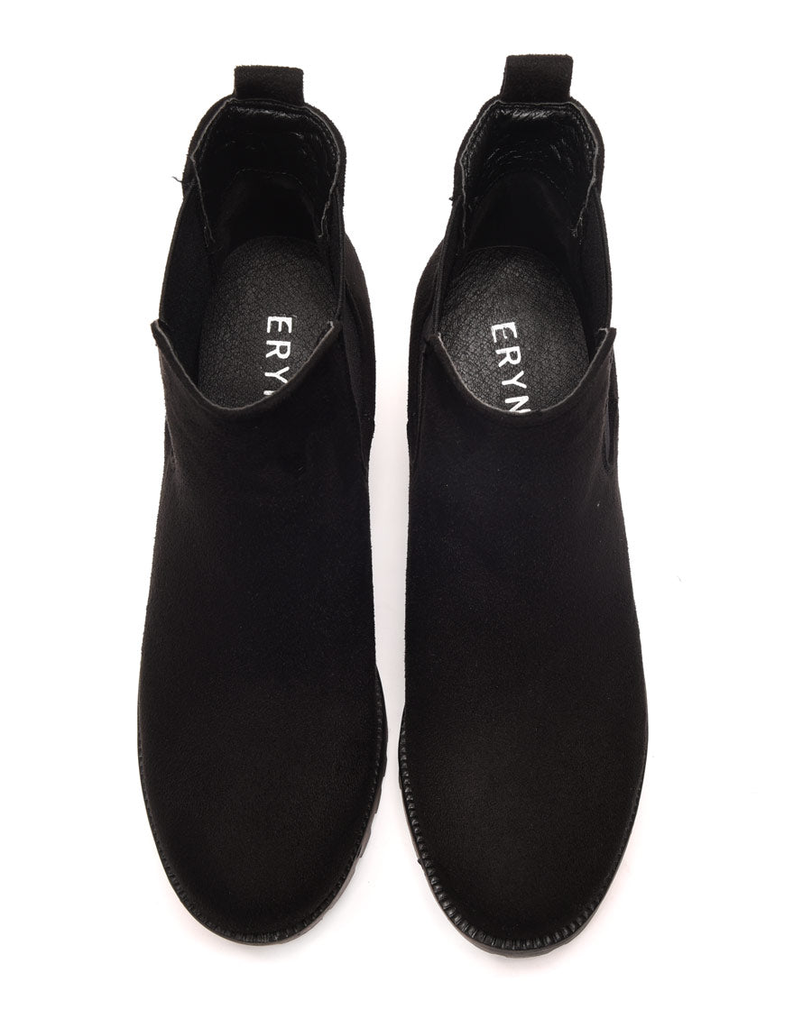 Bottines noires avec semelle crantée & talon mi haut