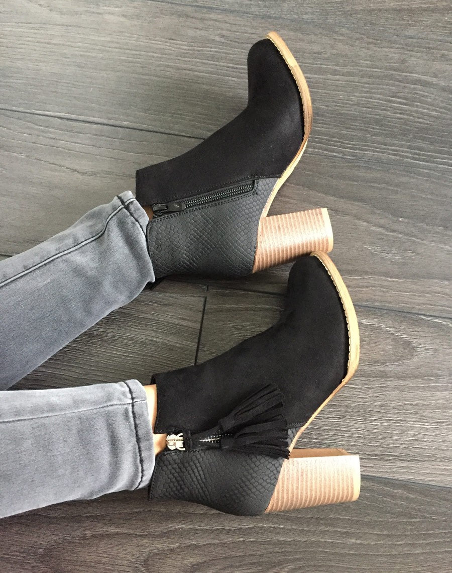 Bottines noires bi-matière détail pampille