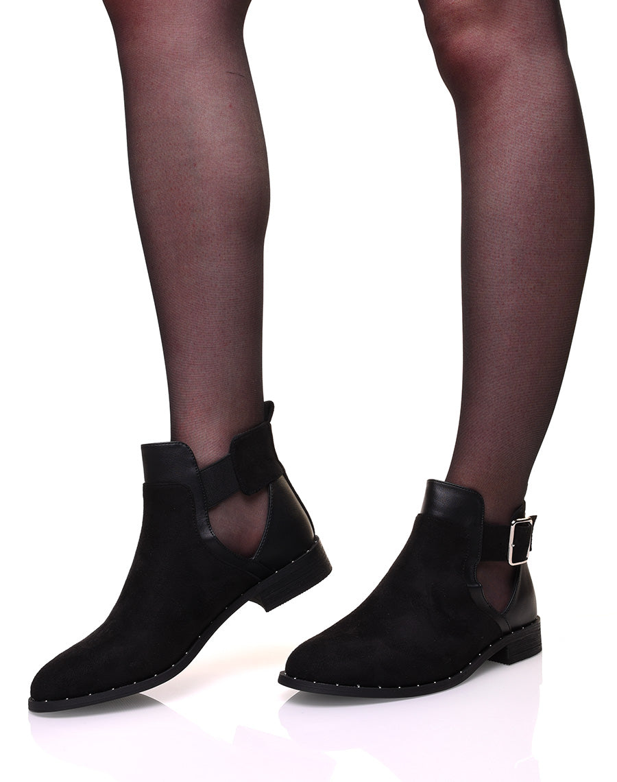 Bottines noires bi-matières ajourées cloutés
