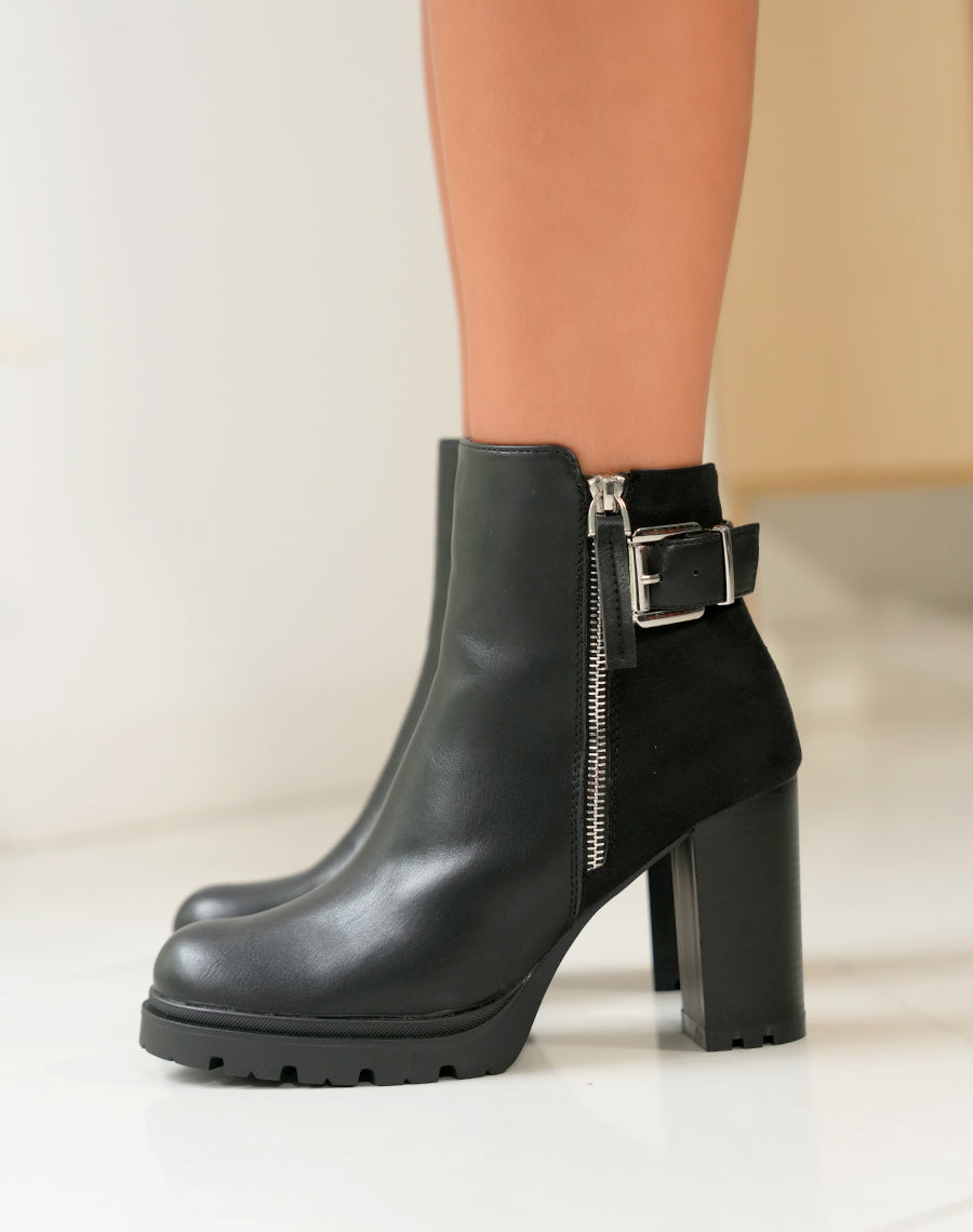 Bottines noires bi-matières à talons crantés avec sangle