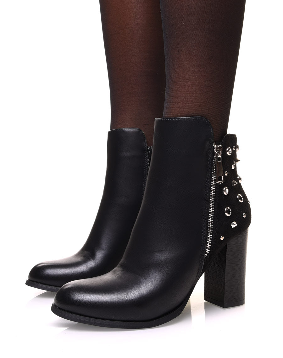 Bottines noires bi matières à talons et détails cloutés