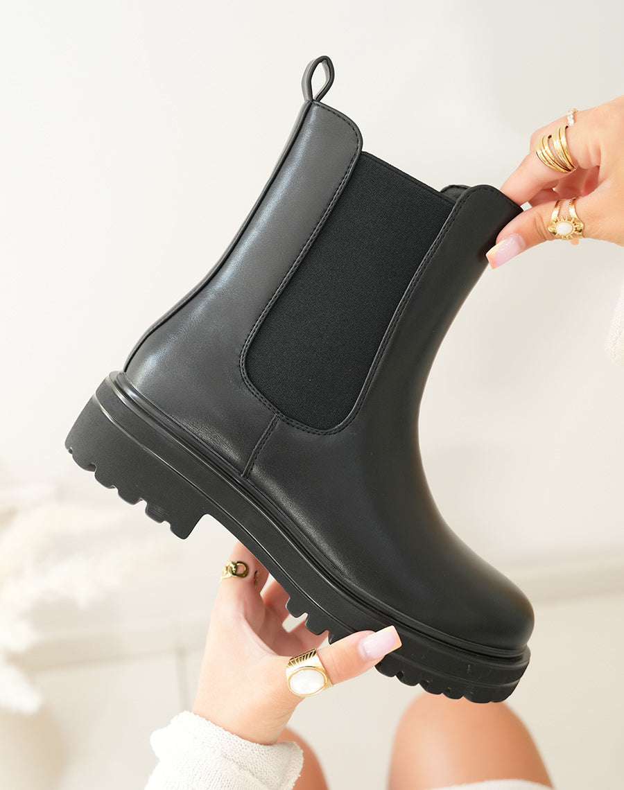 Bottines noires classiques avec fermeture éclair
