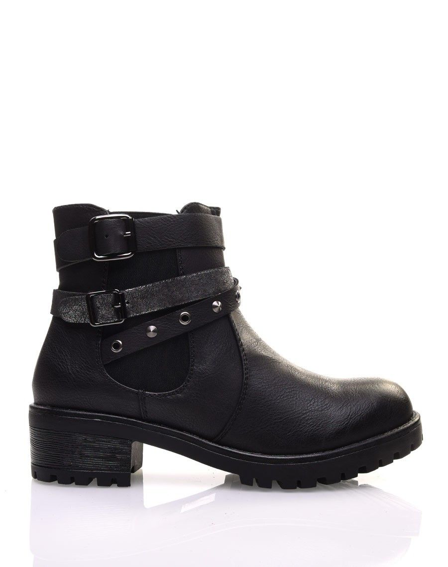 Bottines noires différentes lanières