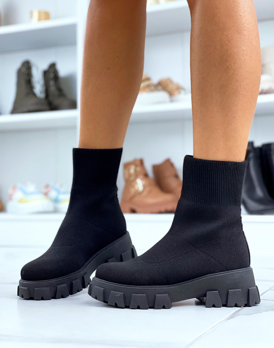 Bottines noires effet chaussette à semelle épaisse crantée