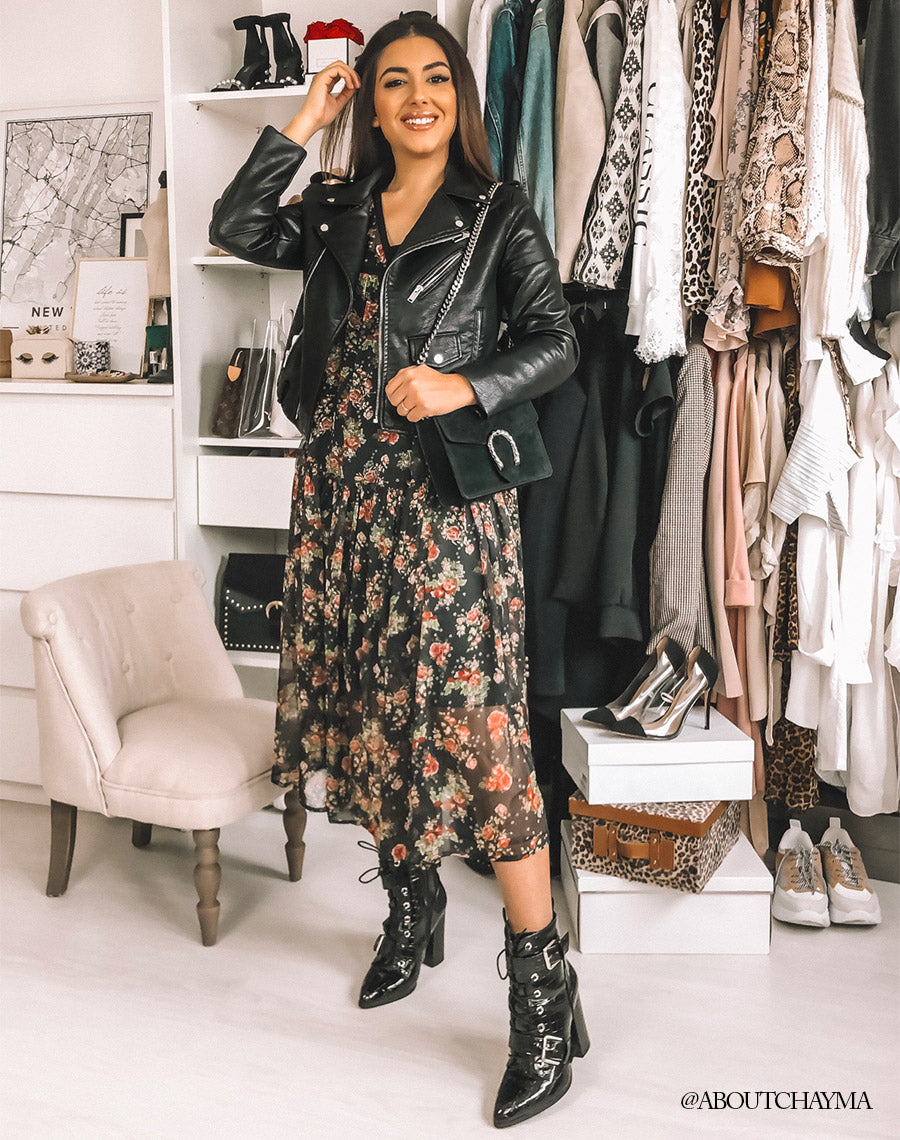 Bottines noires effet croco à talons et à lacets