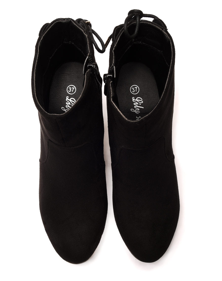 Bottines noires en suédine à lacets façon corset