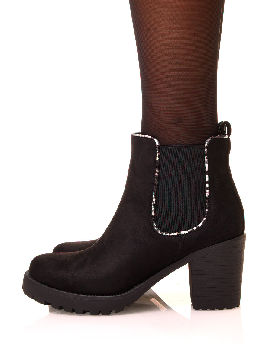 Bottines noires en suédine à petit talon