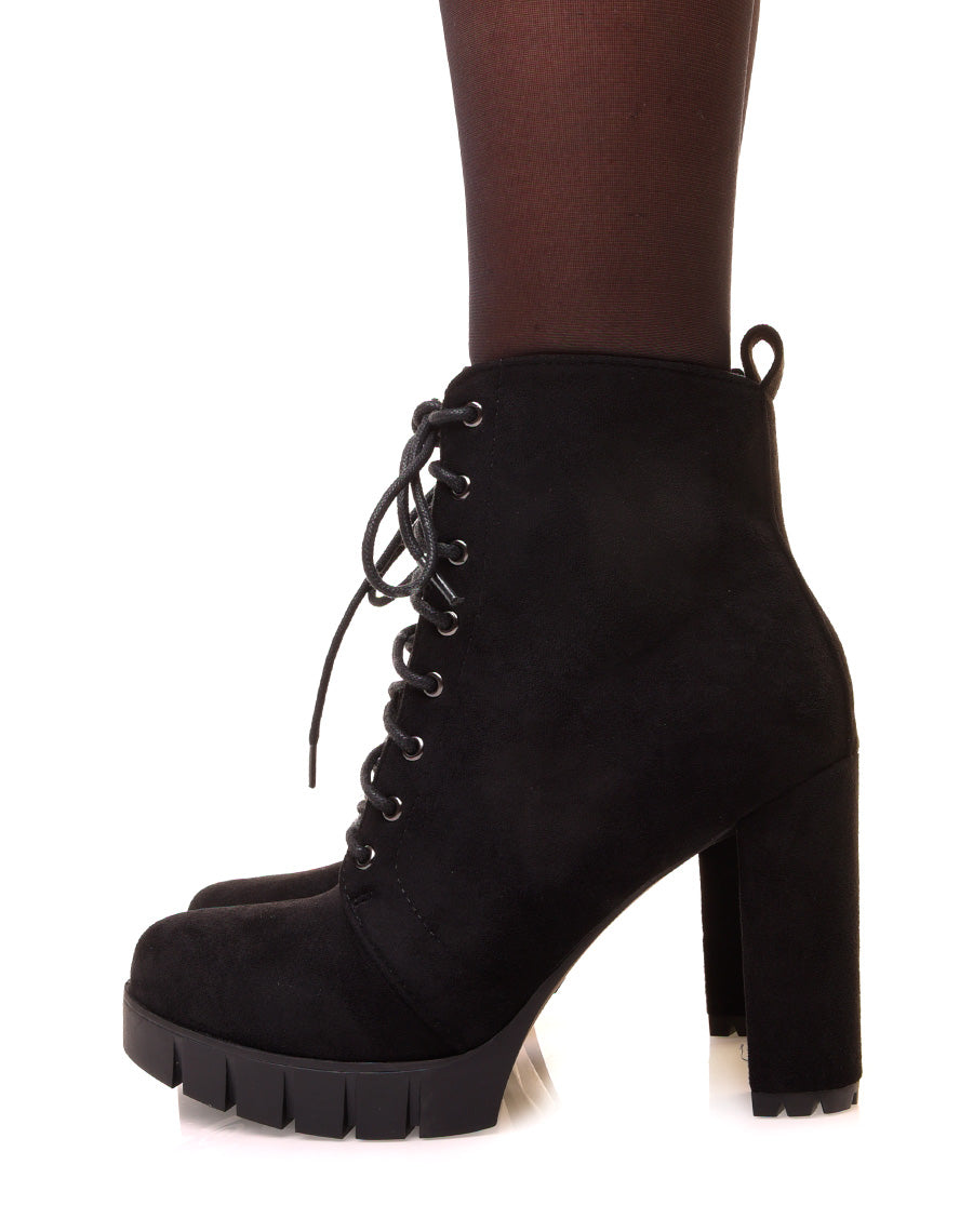 Bottines noires en suédine à talon et plateforme épaisse