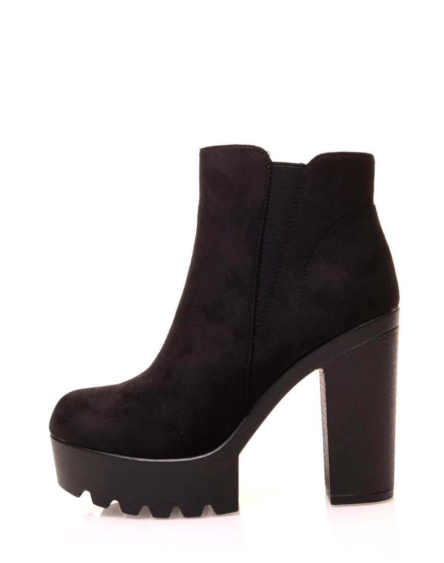 Bottines noires en suédine à talons et élastique échancré