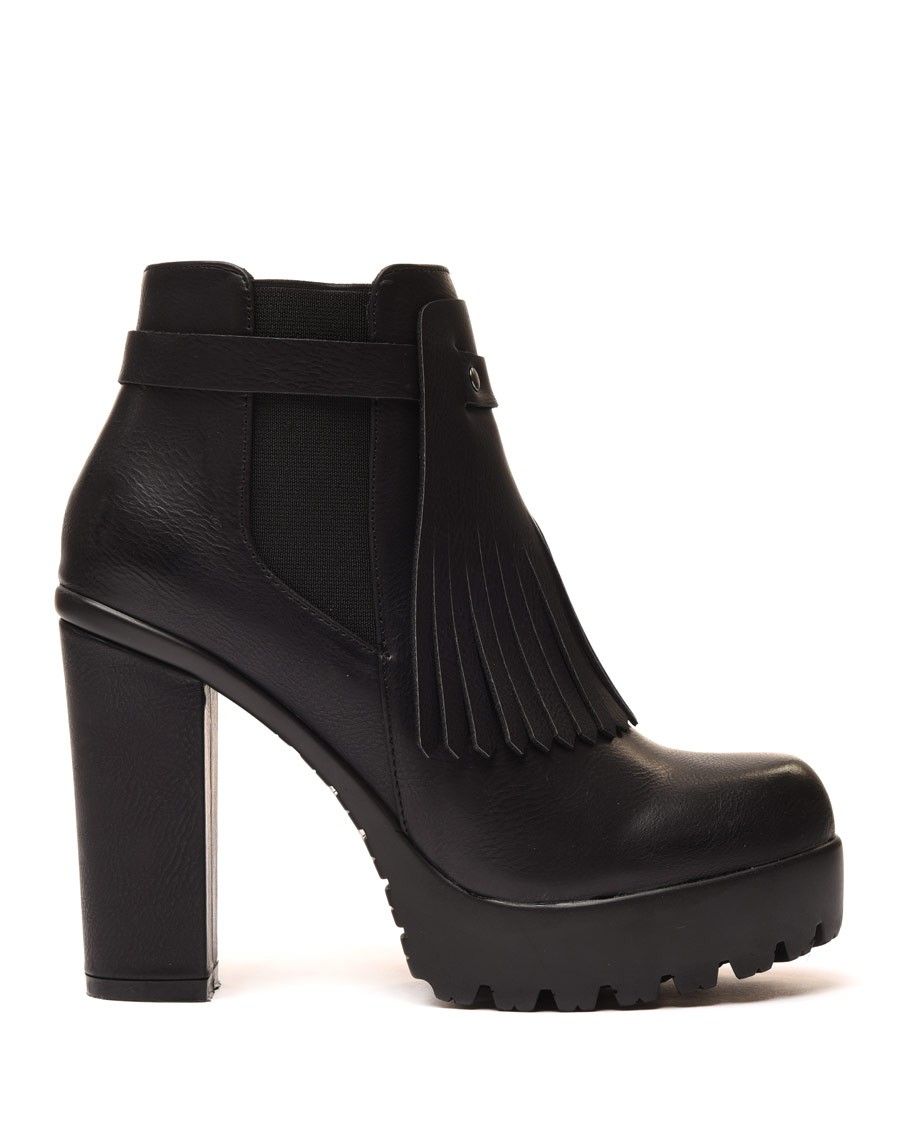 Bottines noires à franges et plateforme