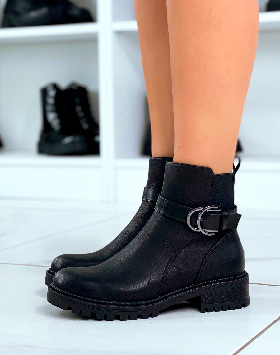 BOTTINES NOIRES ÉLÉGANTES AVEC ÉLASTIQUE ET LANIÈRES ARGENTÉES POUR FEMME