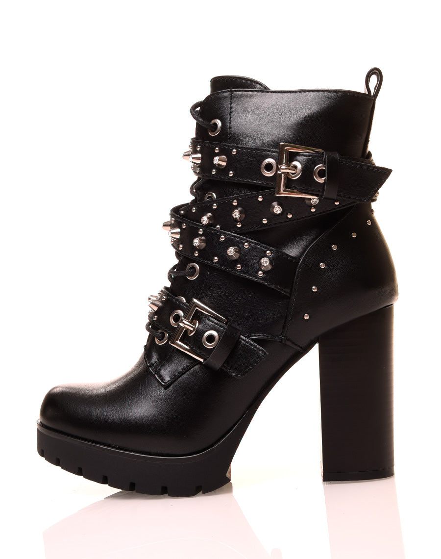 Bottines noires à lanières cloutées à talons