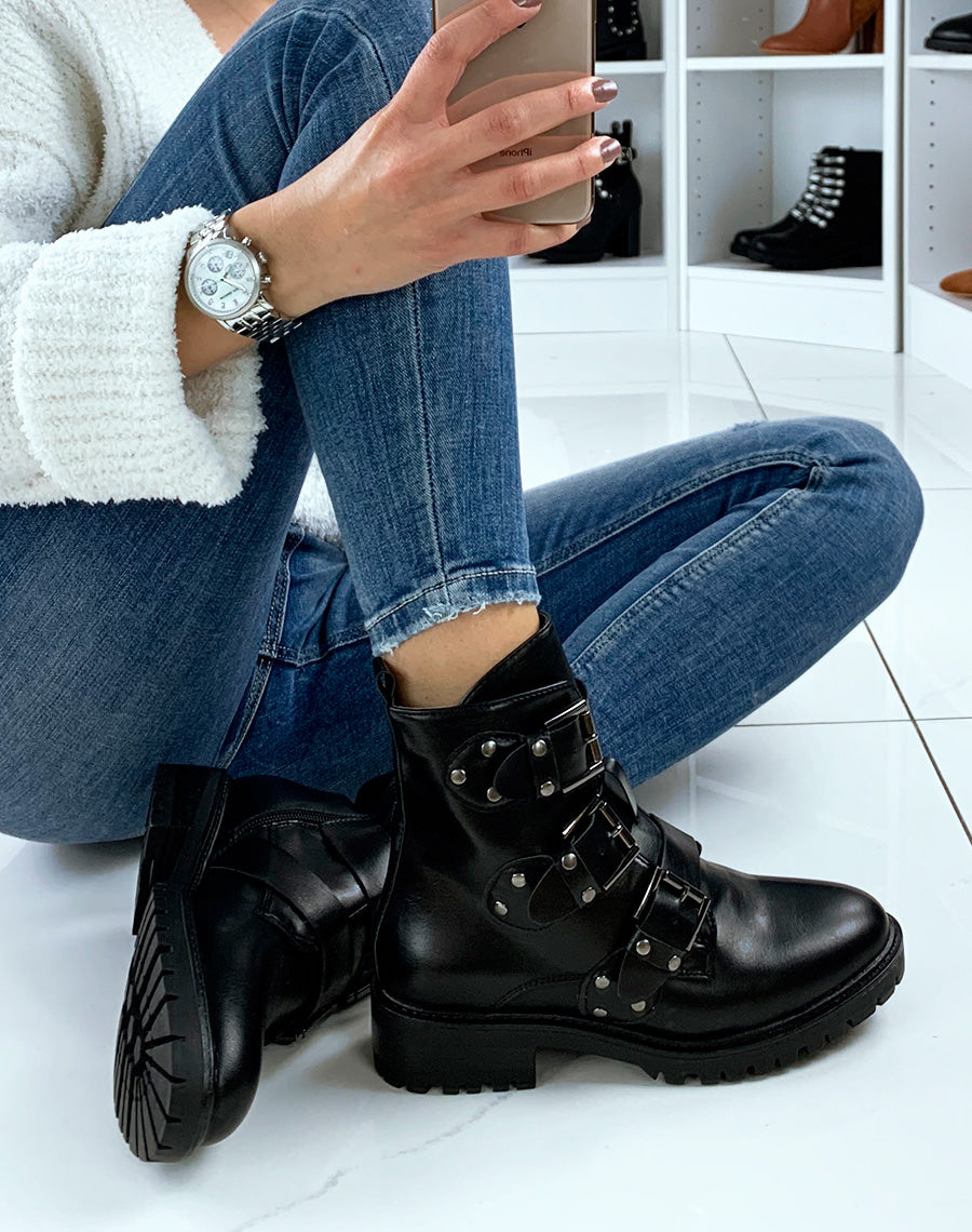 Bottines noires à multiples brides