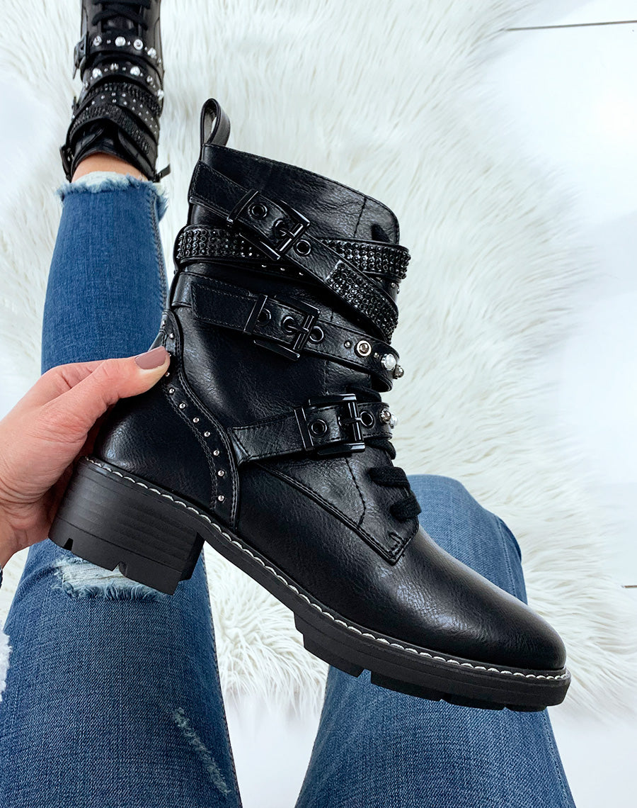 Bottines noires à multiples lanières