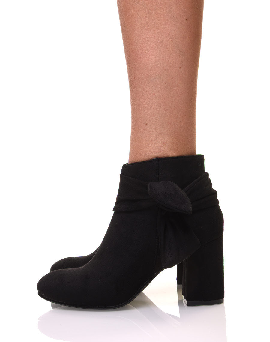 Bottines noires à n?ud