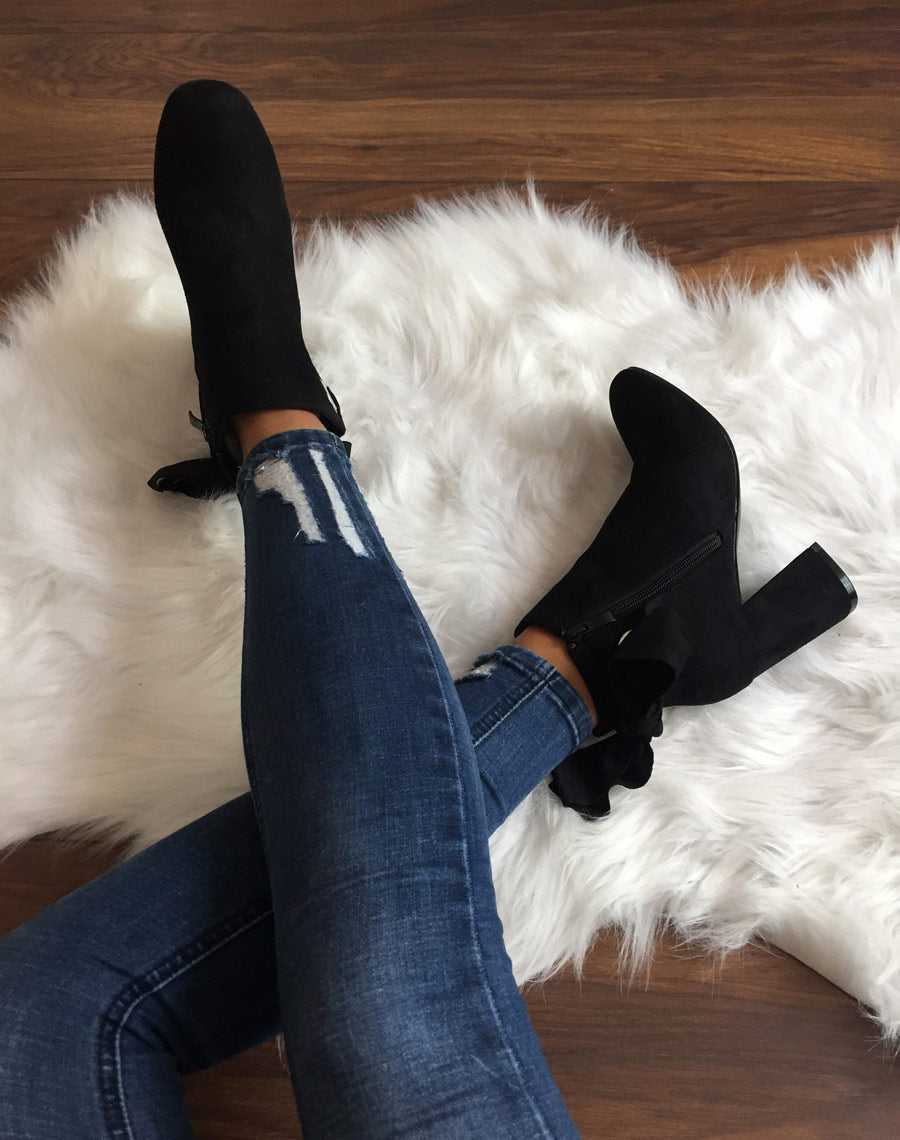 Bottines noires à n?ud