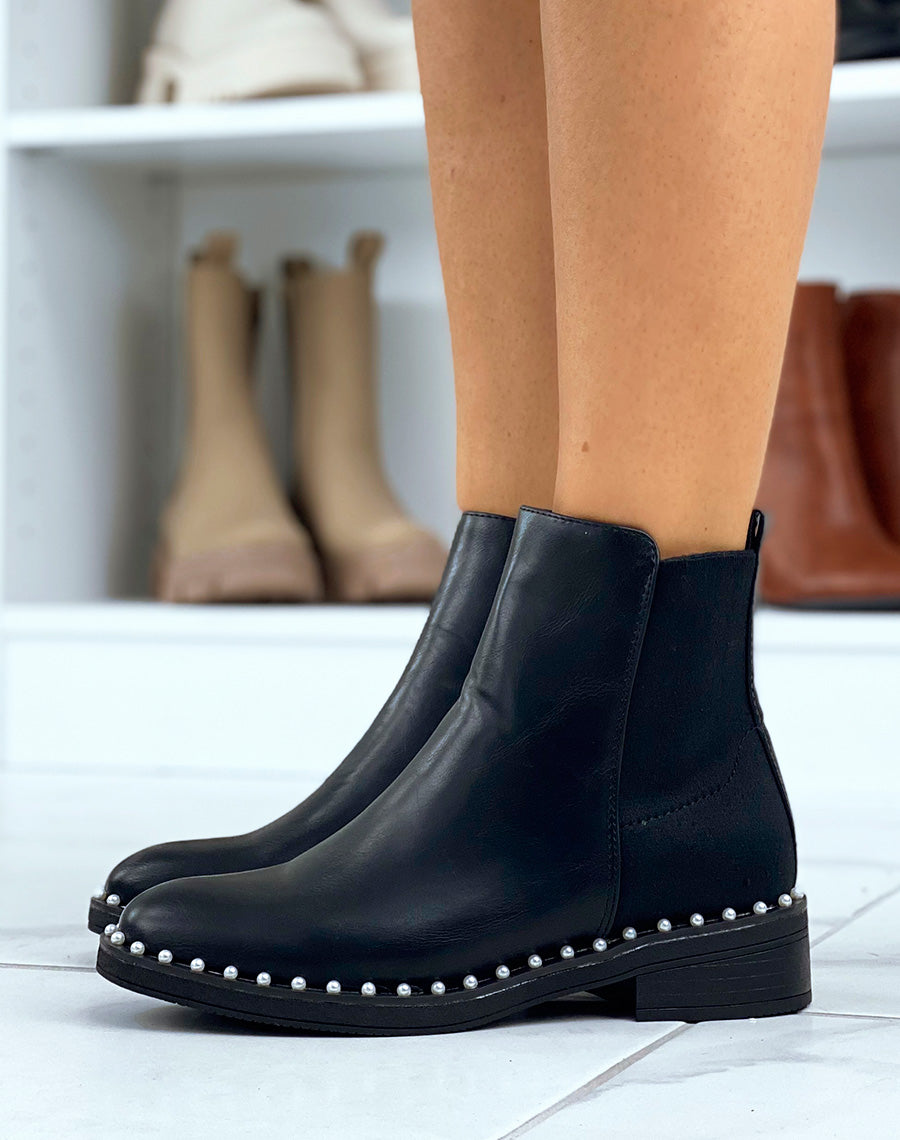 Bottines noires à perles
