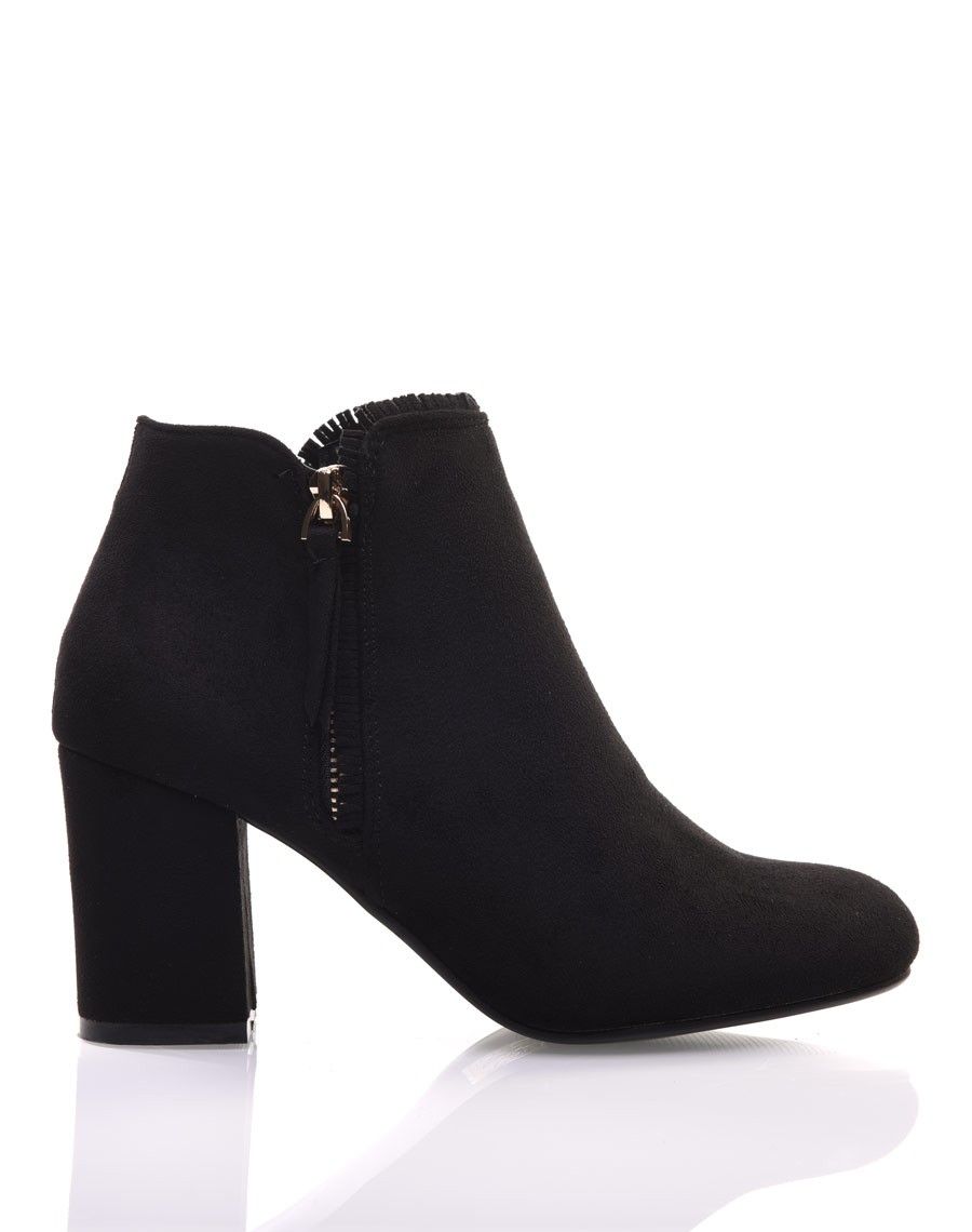 Bottines noires à petit talon