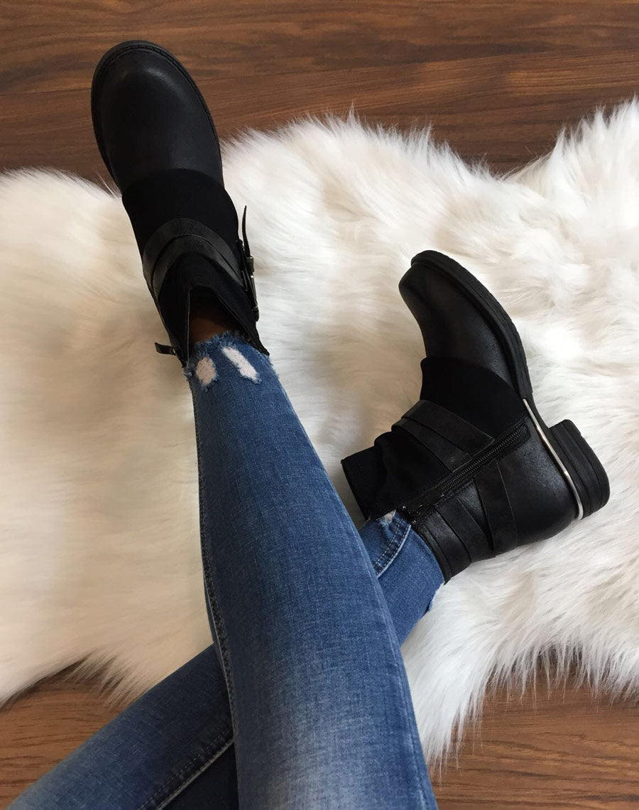 Bottines noires plates bi-matières