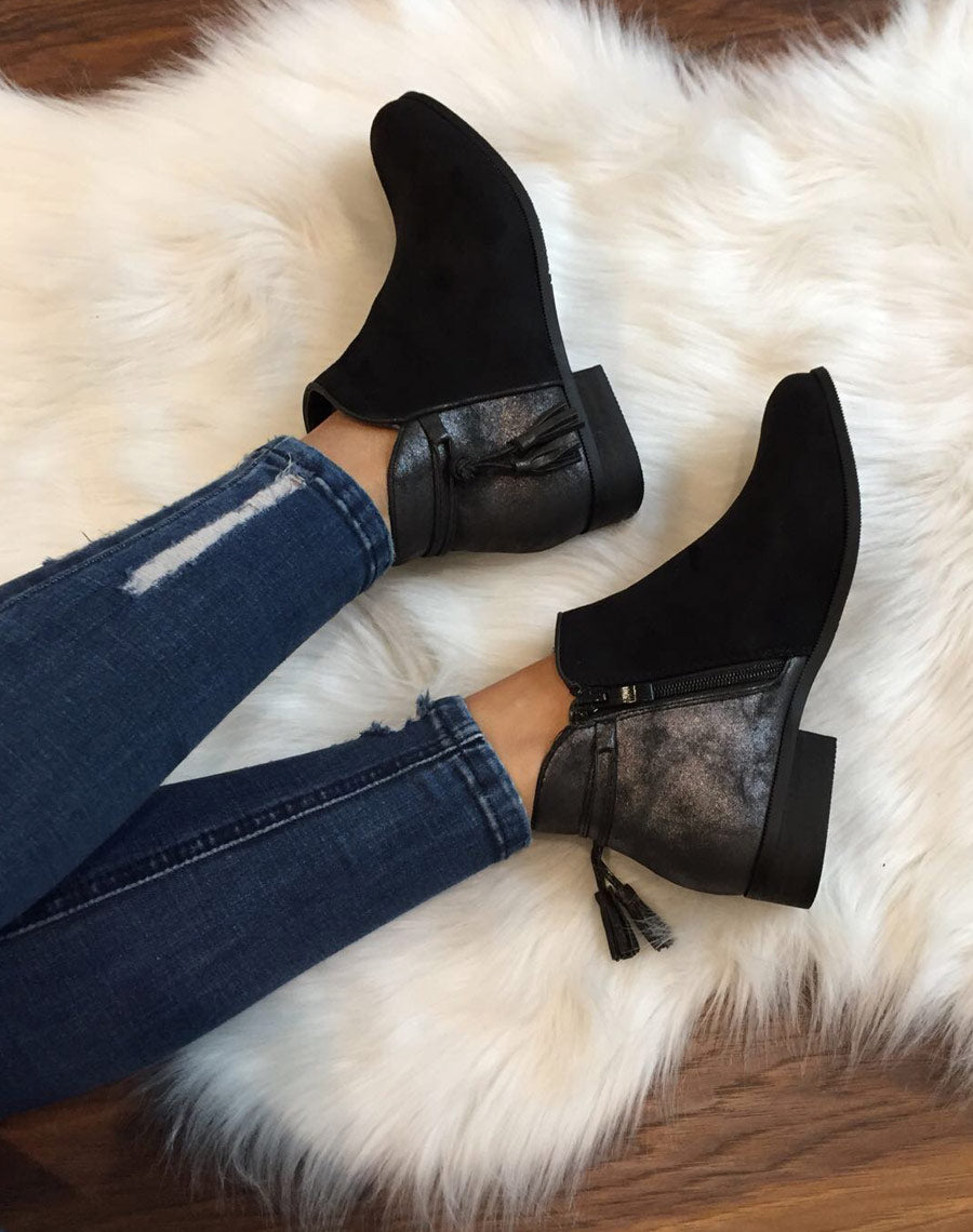Bottines noires plates empiècement métallisé