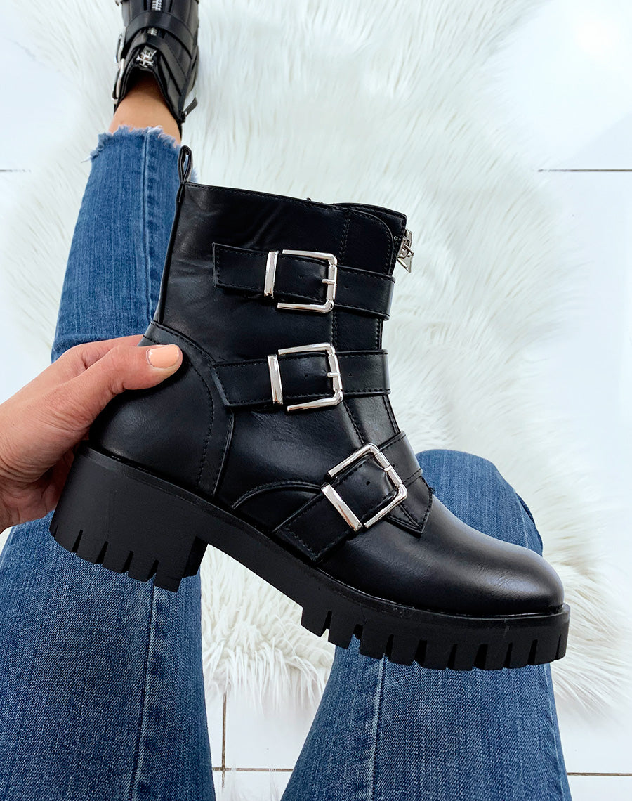 Bottines noires à sangles multiples