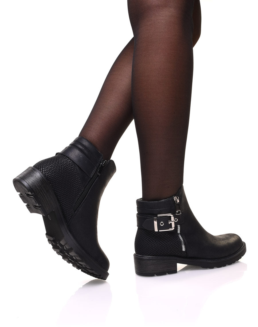 Bottines noires semelles crantées effet croco