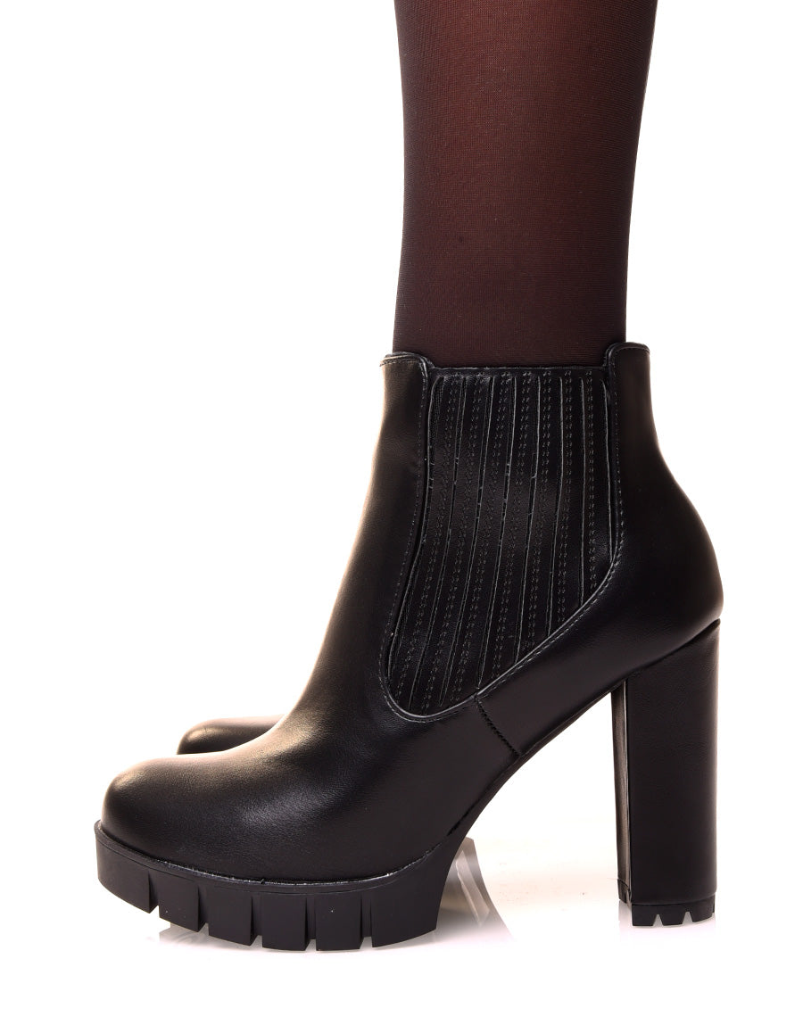 Bottines noires à talons