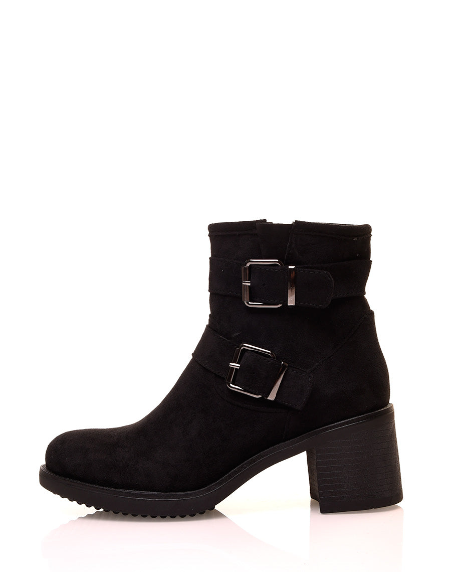 Bottines noires à talons carrés en suédine à sangles