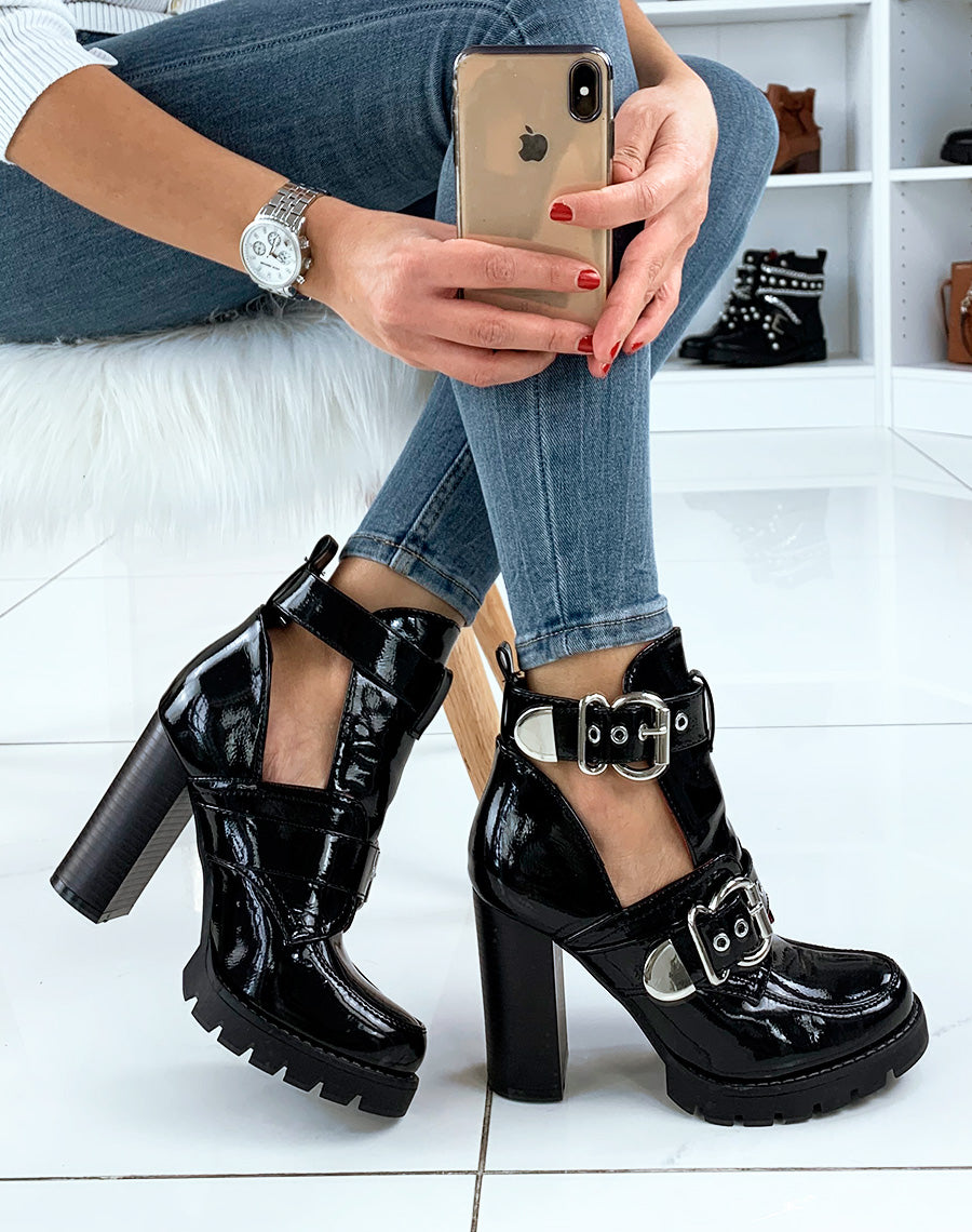 Bottines noires vernies à sangles