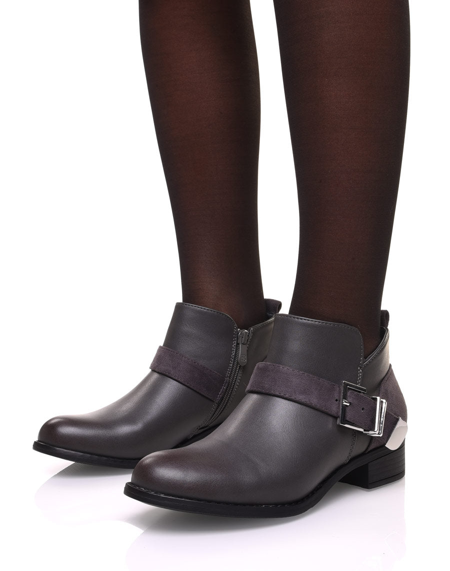 Bottines plates grises empiècements suédines