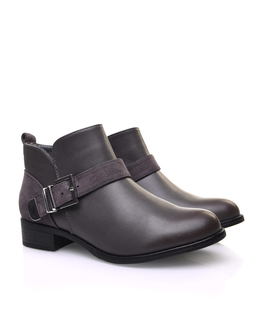 Bottines plates grises empiècements suédines