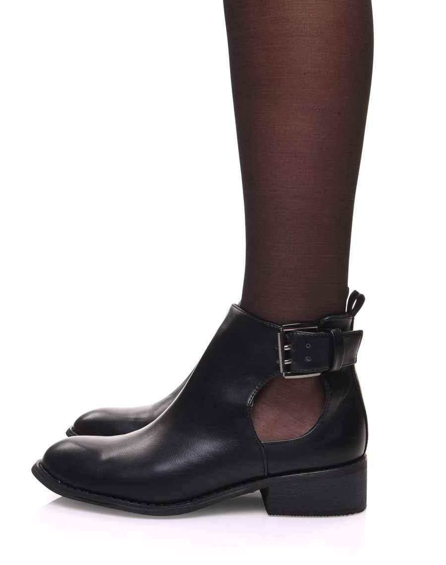 Bottines plates noires ajourées avec sangle