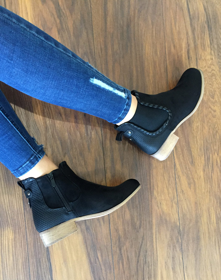 Bottines plates noires bi matières à détails