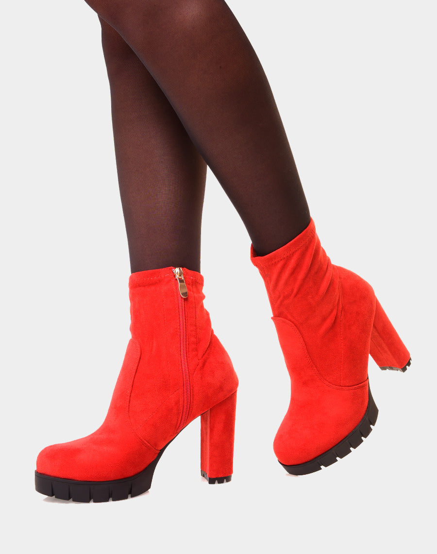 Bottines rouges à talon en suédine à plateforme épaisse