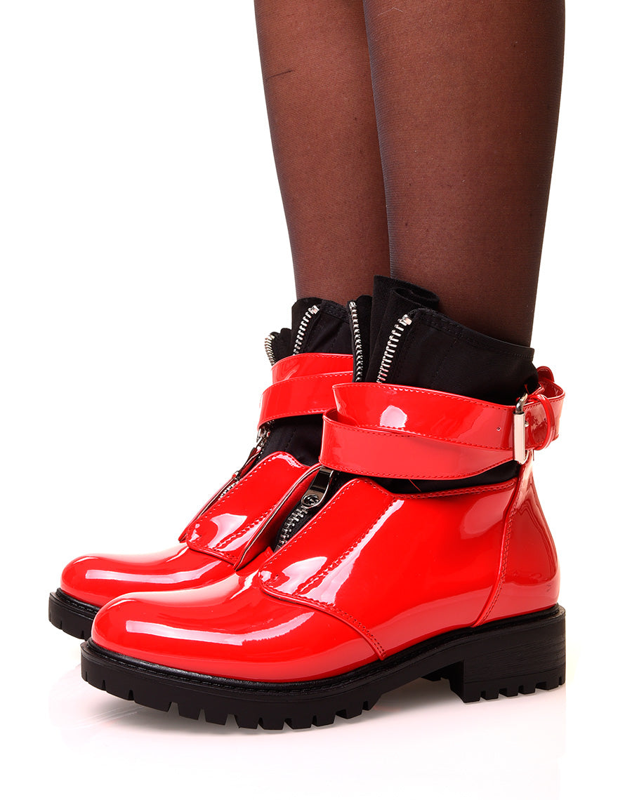 Bottines rouges vernies à zip effet chaussette
