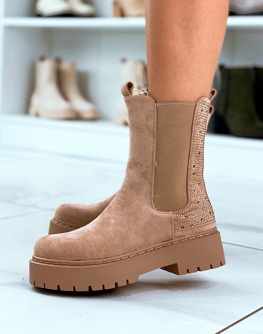Bottines Style Chelsea Beiges avec Éclat Pailleté – Incontournables du Dressing Féminin