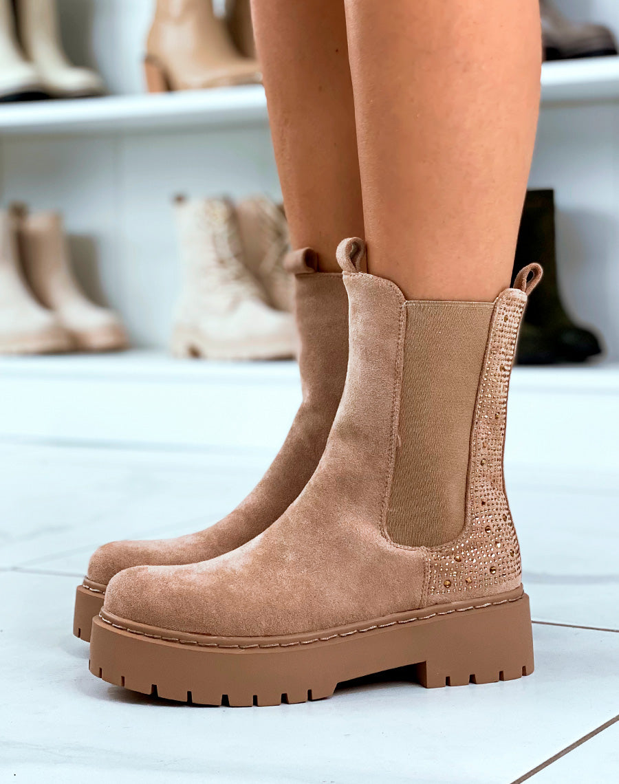 Bottines Style Chelsea Beiges avec Éclat Pailleté – Incontournables du Dressing Féminin