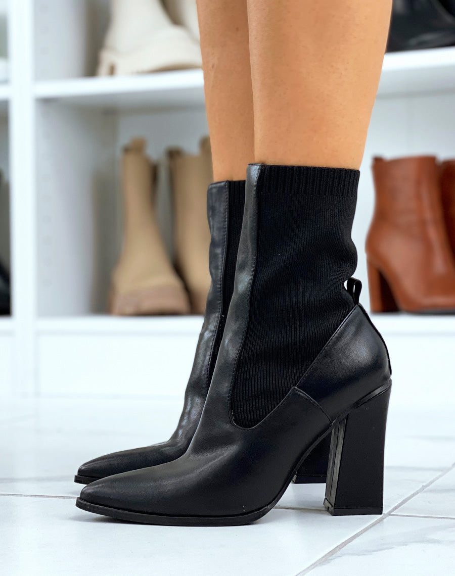 Bottines à talon chaussette noires à bout pointu