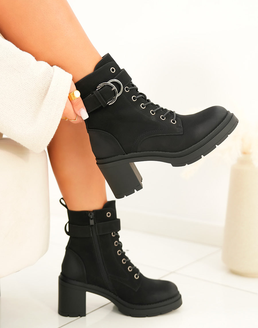 Bottines à Talon en Suédine Noires : Le Coup de Cœur Élégant de l'Hiver