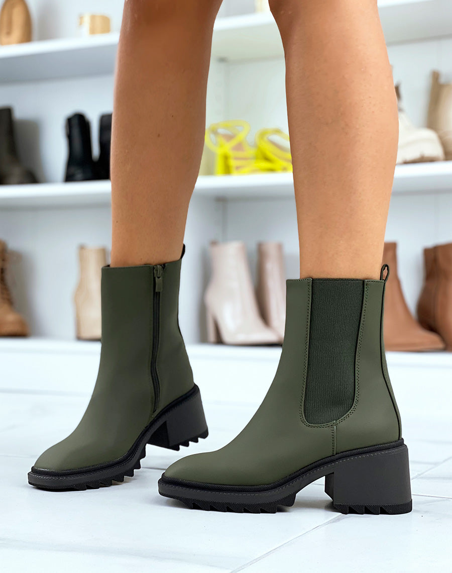 Bottines à talon kaki gommées à bout carré