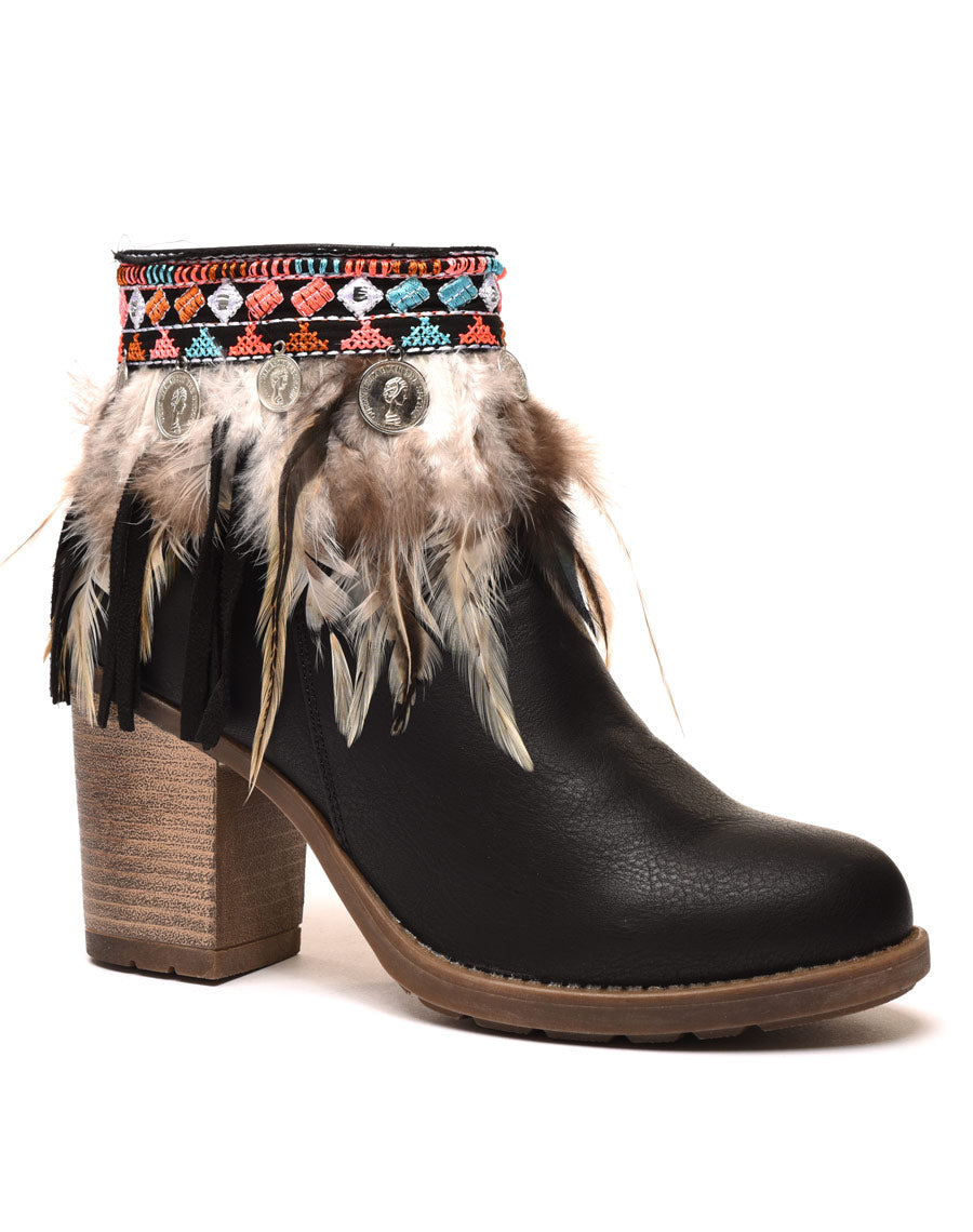 Bottines à talons ethniques noires