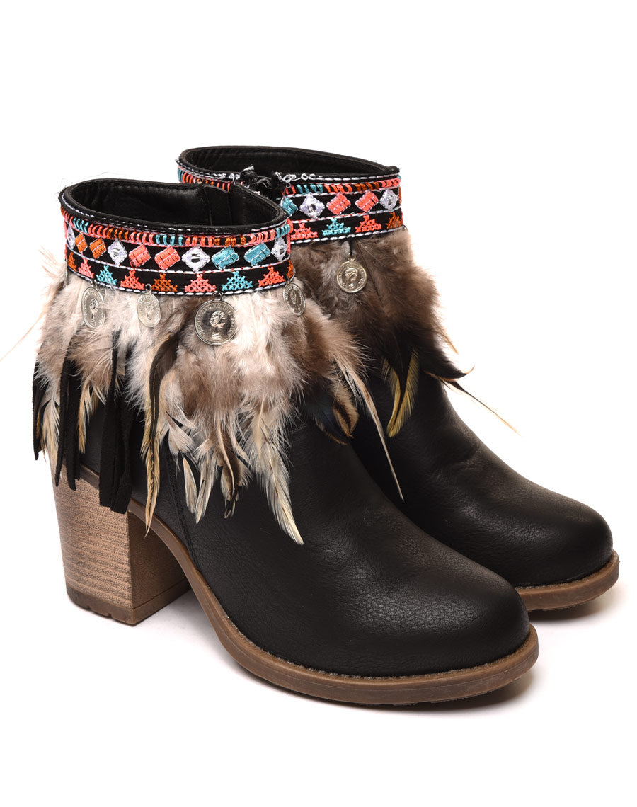 Bottines à talons ethniques noires