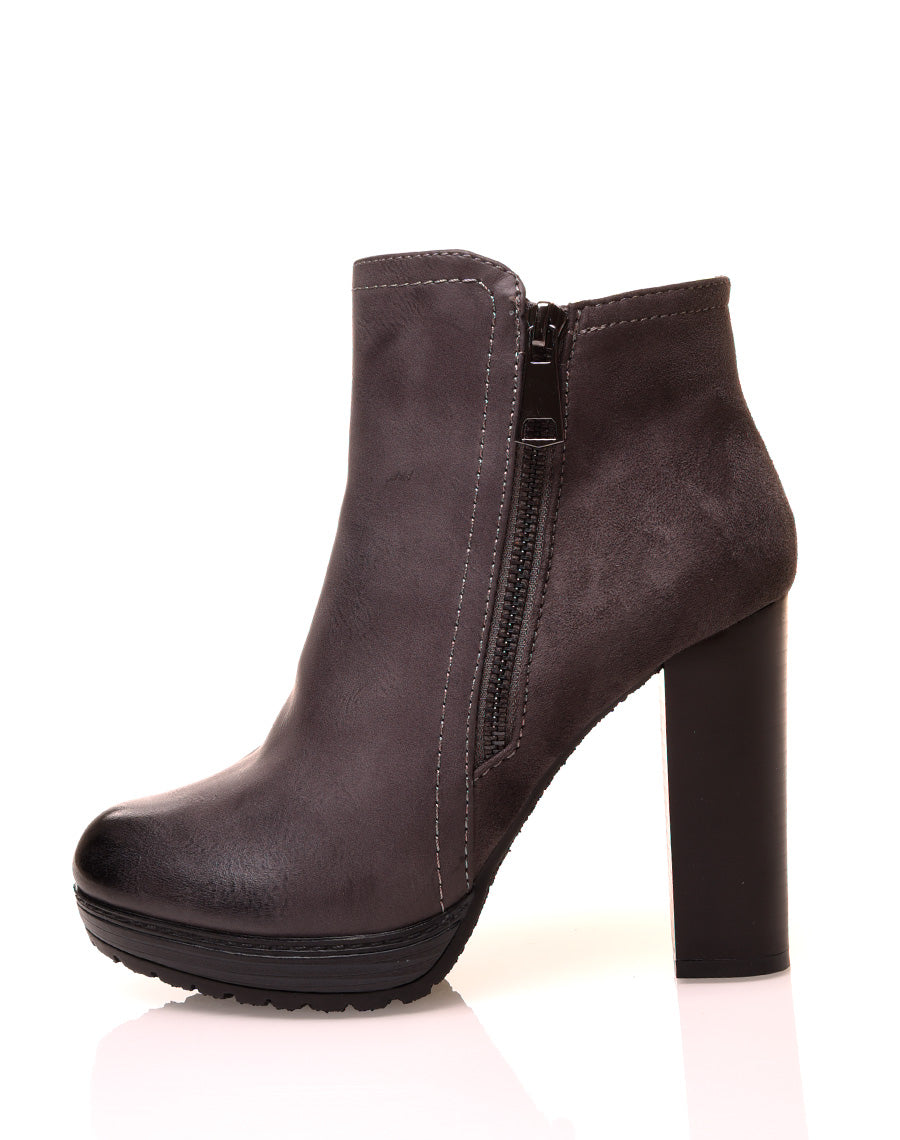 Bottines à talons grises bi matières