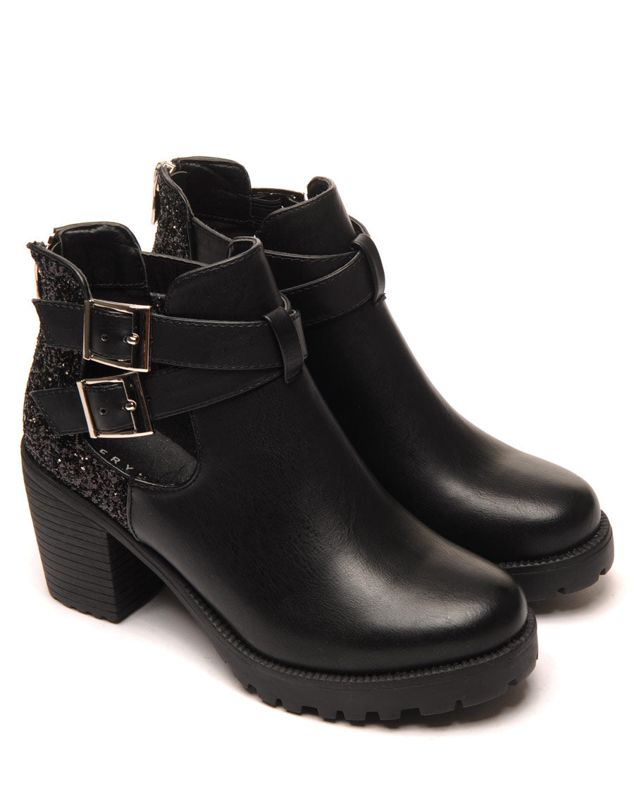 Bottines à talons noires ajourées et pailletées